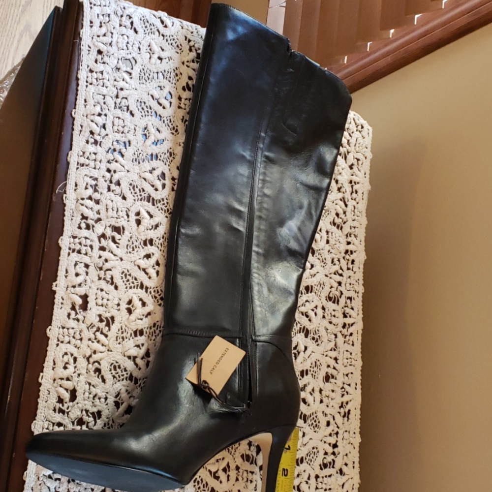 Black extended calf Cole Haan boots size 10.5 NWT